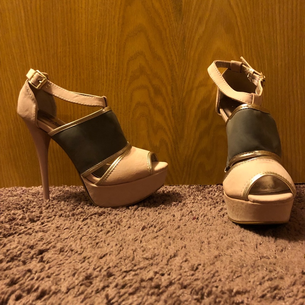 👠Charlotte Russe Shoe